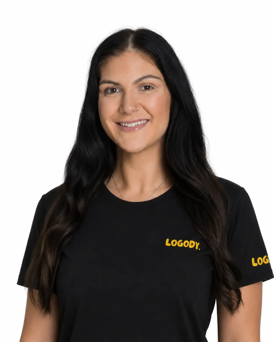A member of the Logody team in a black LOGODY. t shirt